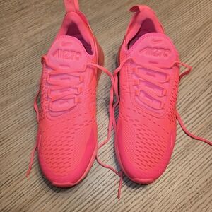Womens Nike Air Max. Bright PINK